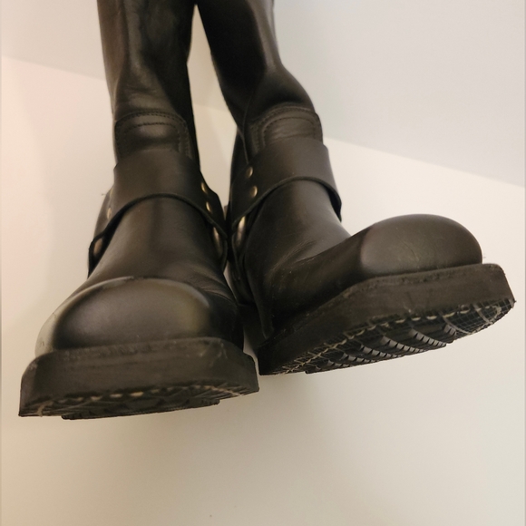 FRYE VINTAGE BLACK 77700 LASER FLORAL STUDDED HARNESS BIKER MOTO BOOT WMS SZ 8D - Picture 15 of 16